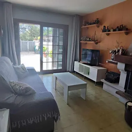 Holiday home Casa Aurora Piscina Wifi Jardin 56 Pax *