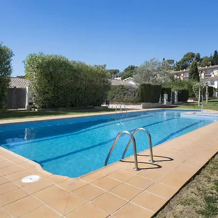 Holiday home Casa Aurora Piscina Wifi Jardin 56 Pax *